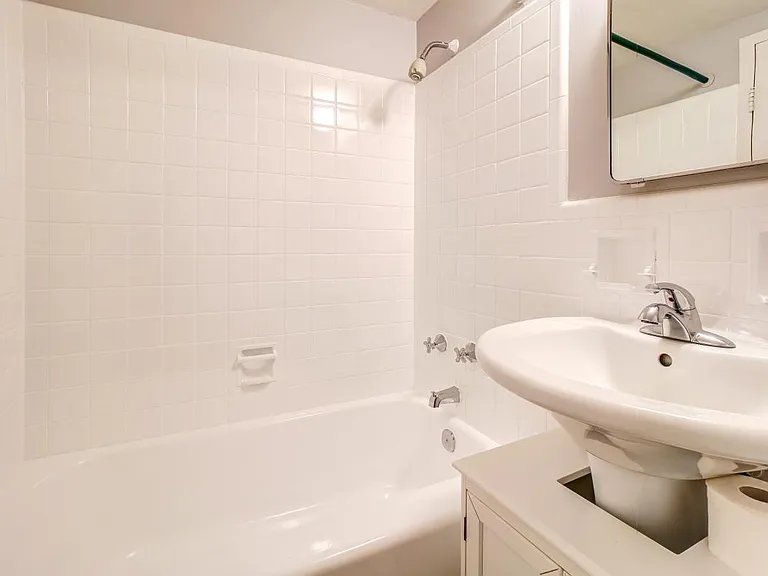 1711 Massachusetts Ave NW #713 — Photo 28