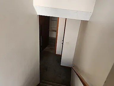 2 bed, 1000 sqft, $1,250 — Photo 3
