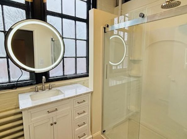 595 Mineral Spring Ave Unit 4