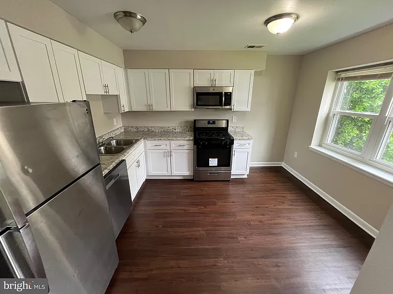 14808 Ensor Ct — Photo 21