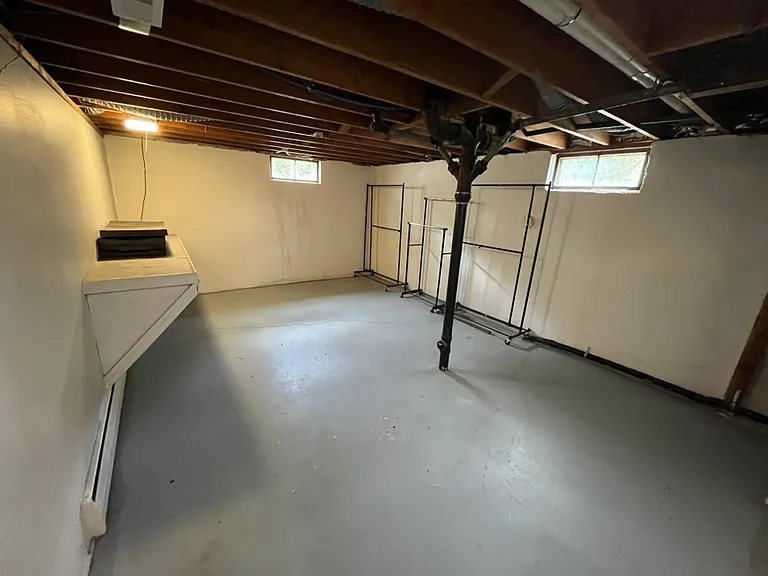 8016 N Hughes Dr — Photo 12