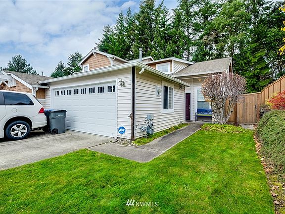 2nd image of 1552 Settlers Lane NW