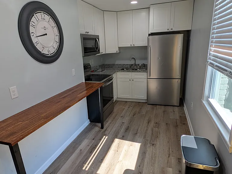 3120 Ewingdale Dr #B — Photo 3