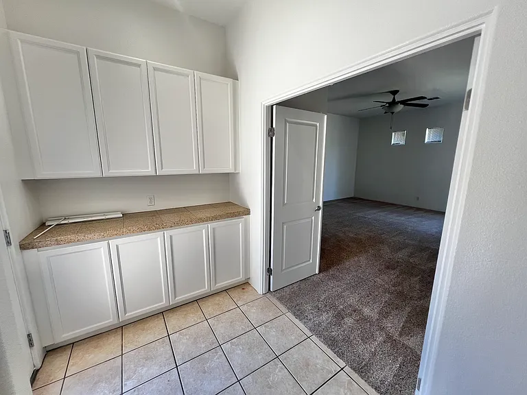 40921 Hovley Ct — Photo 18