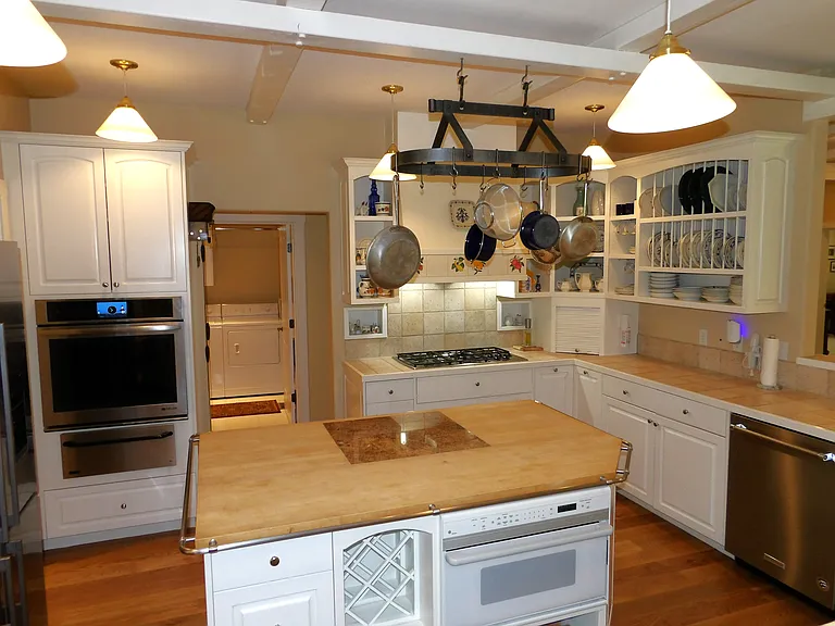 11 Willow Rd — Photo 25