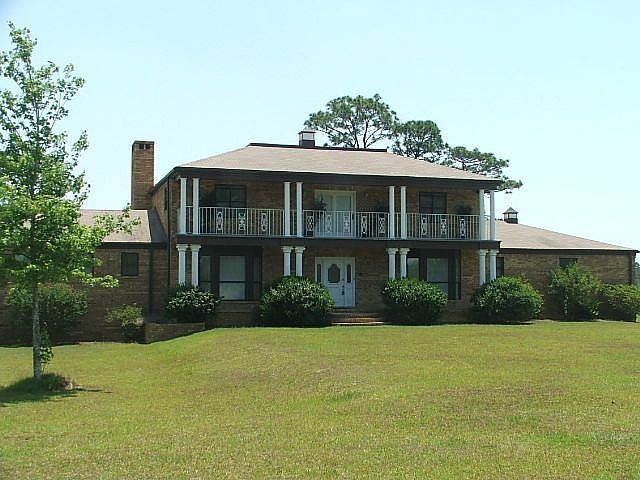 Front View of Home