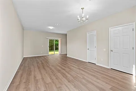 310 Scrub Jay Dr — Photo 2