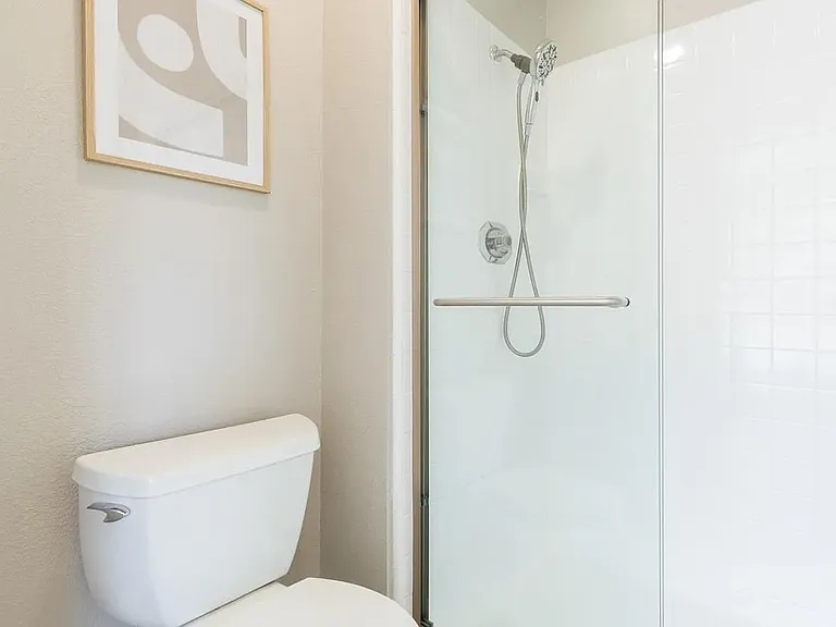 3292 Moreno Ave — Photo 23