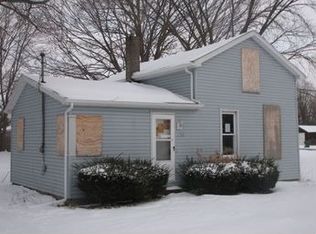 209 S Elkhart St, White Pigeon, MI