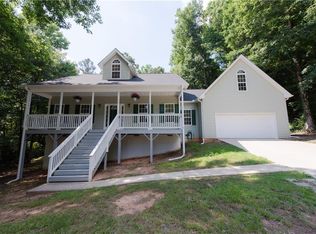 138 Gober Dr, Commerce, GA 30529