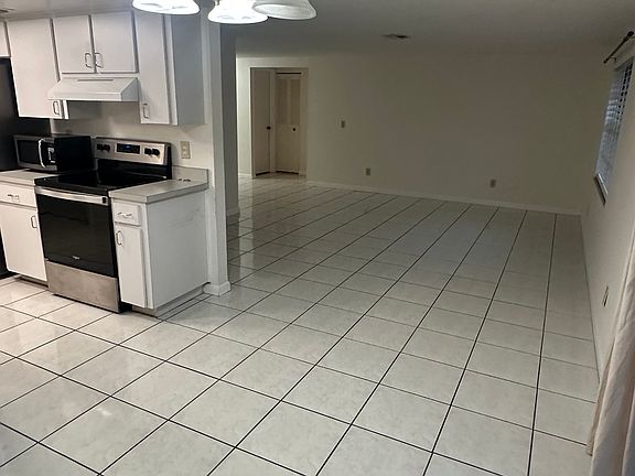 5th image of 7019 Monterron Ln