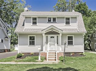 3181 Sycamore Rd, Cleveland Heights, OH 44118