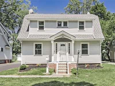 3181 Sycamore Rd, Cleveland Heights, OH, 44118