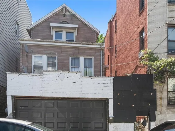 34 Cliff Street, Yonkers, NY 10701