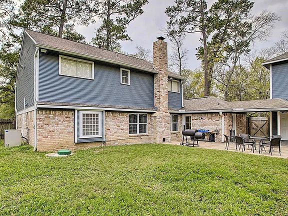 3rd image of 15602 Cypress Gardens Dr