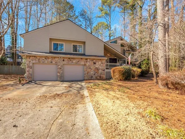 53 Lake Latimer Dr, Kennesaw, GA 30144