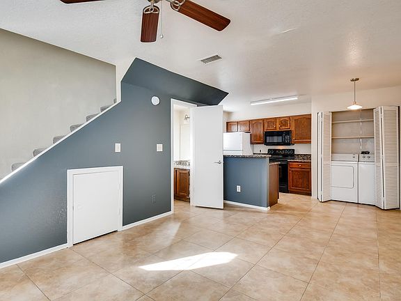 2301 E University Dr  174large002003