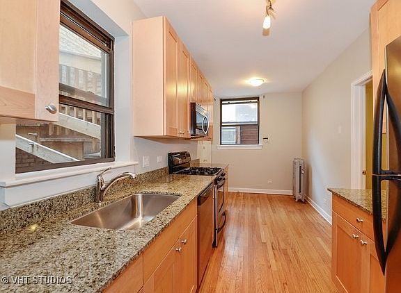 4th image of 7003 N Wolcott Ave APT 2
