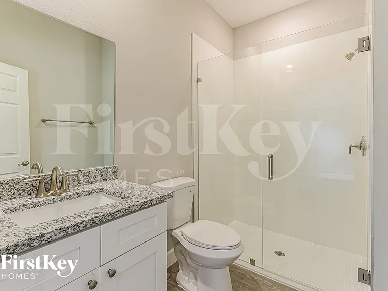 514 Warwick St SE — Photo 17