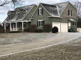 19451 Quinn Rd, Bremen, IN 46506