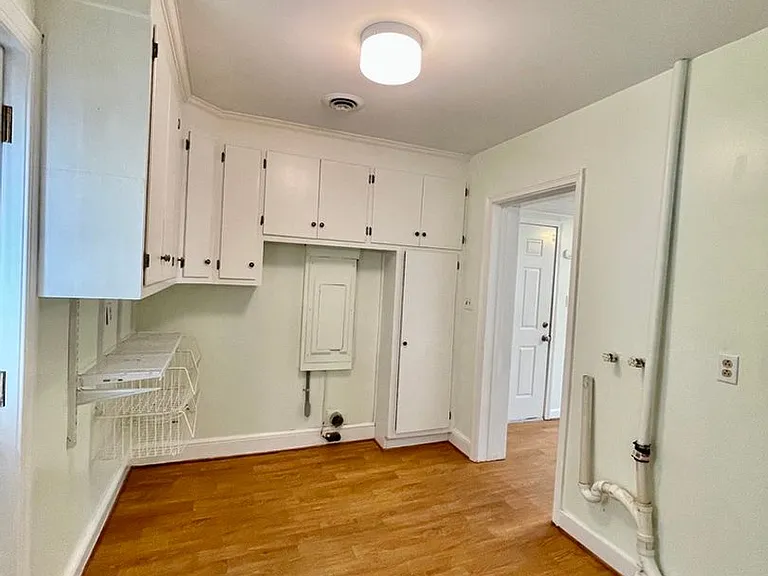 1109 Smithfield Ave — Photo 16