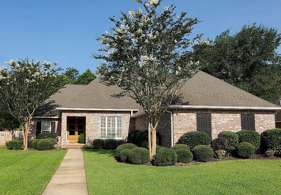 1st image of 803 Canebrake Dr