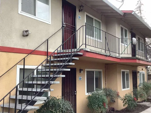 2605 Chester Dr, Modesto, CA