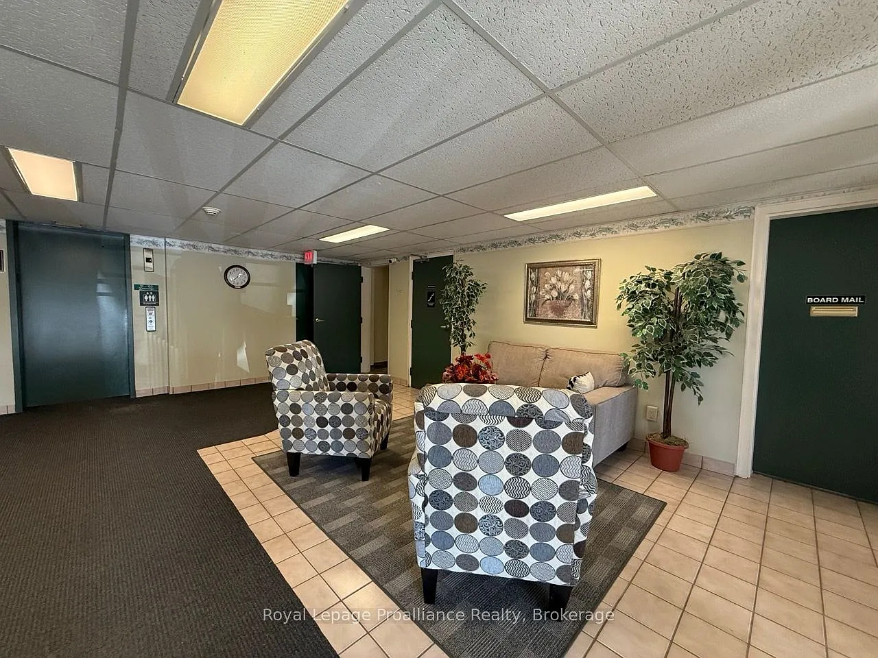 2 bed, $2,100 — Photo 2