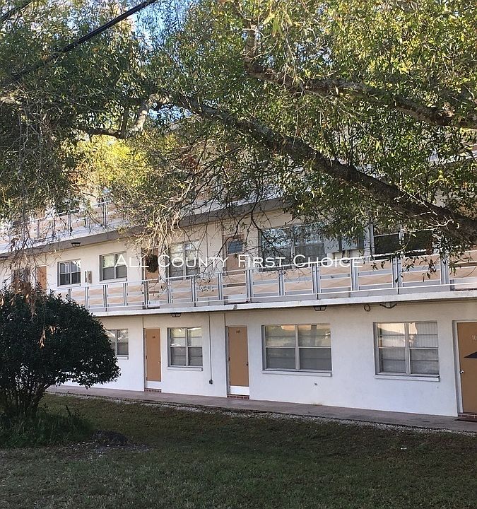 1st image of 911 Washington Ave APT 217