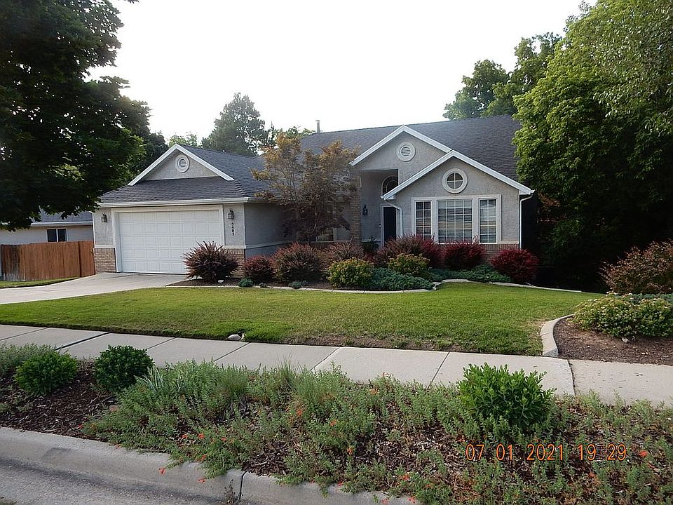 1st image of 3407 E Danforth Dr