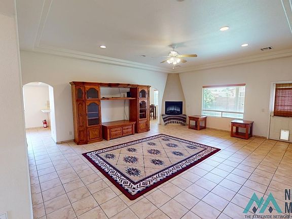 2nd image of 2108 S Emerson Dr