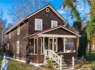 8755 Main St SE, Corning, OH 43730