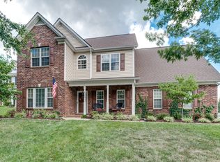 8123 Marett Ct, Charlotte, NC 28269