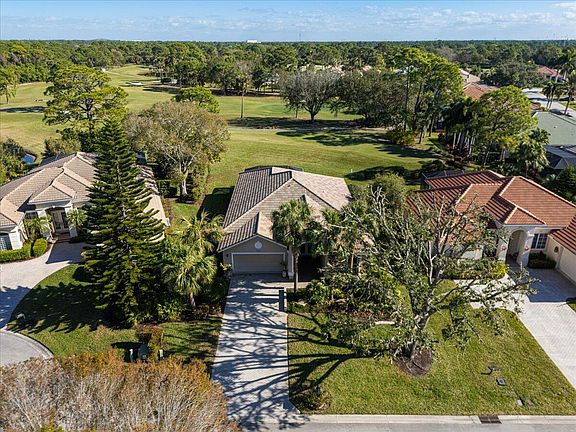 5th image of 7962 Poppy Hills Lane