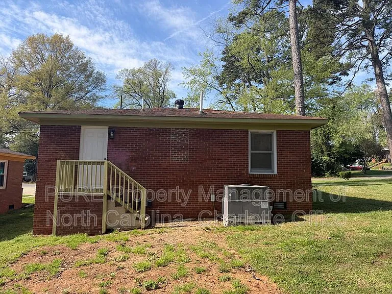 1732 Newland Rd — Photo 25