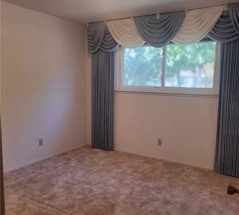 4th image of 2768 Story Ave