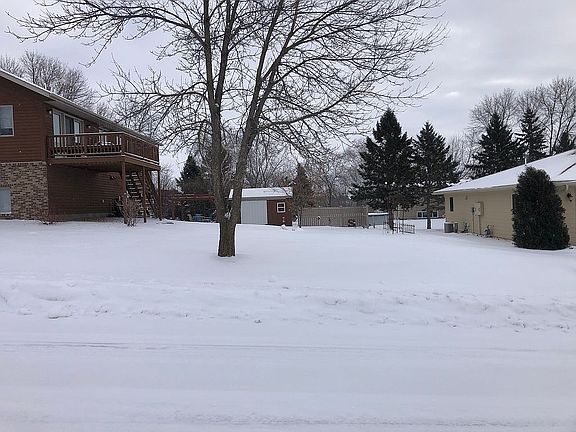 5th image of 406 Eide Circle Dr