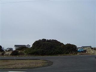 2nd image of 959 Ocean Shores Blvd SW