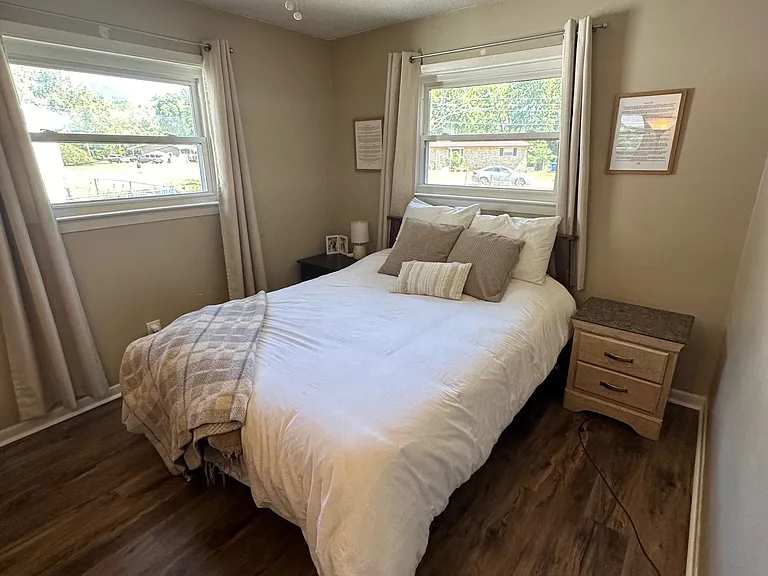 Bedroom #1