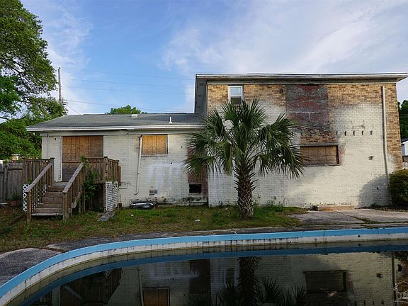 4th image of 5518 Charbar Dr