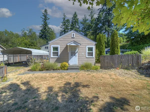3318 Rodgers Street, Bremerton, WA 98312