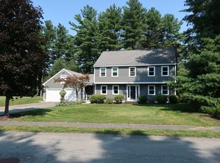 45 Paige Farm Rd, Amesbury, MA 01913