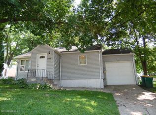 806 Stanley Ave, Albert Lea, MN 56007