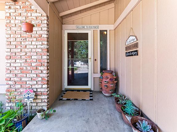 2nd image of 12747 Avenue 271