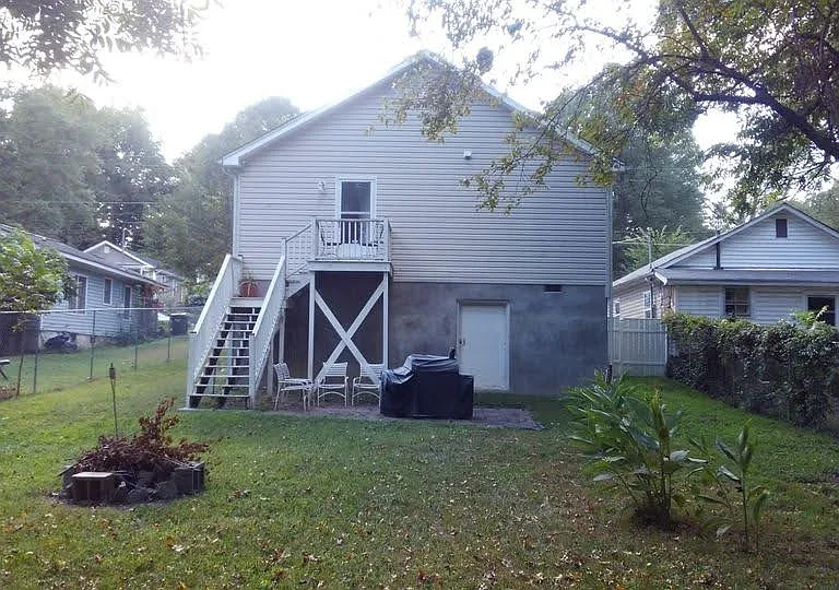 1214 Berkeley St — Photo 2