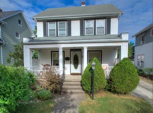 2072 Reveley Ave, Lakewood, OH 44107