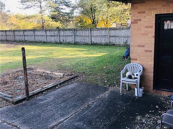 4th image of 1293 Blueberry Hill Dr