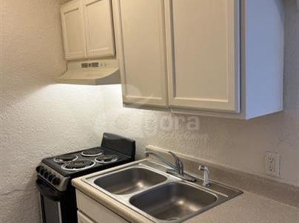 2010 Auburn Ave #4