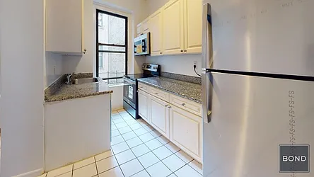 Rented by Bond New York