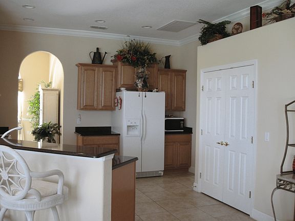 4th image of 600 Hart Lake Dr